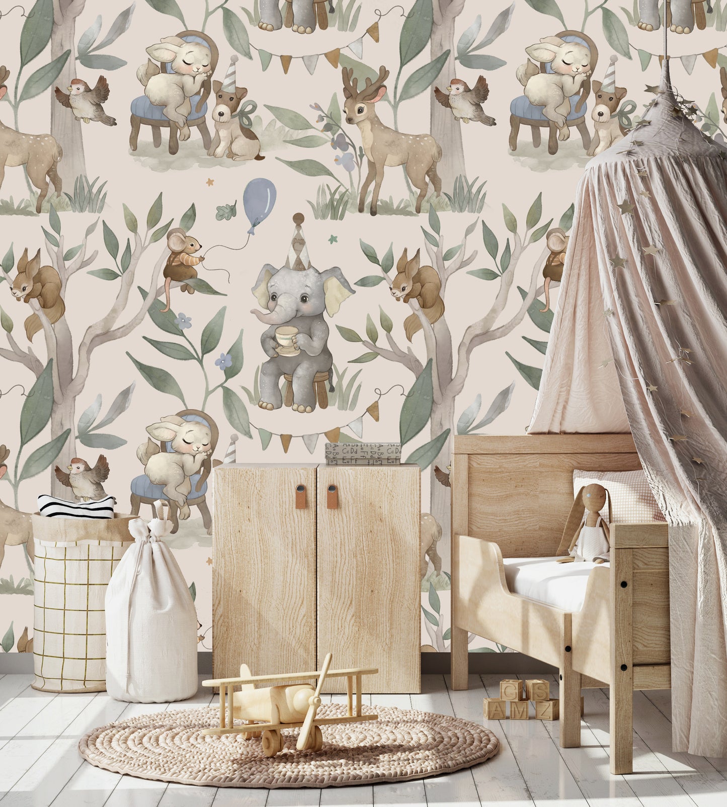 Forest Friends Pattern Kids Room Wallpaper